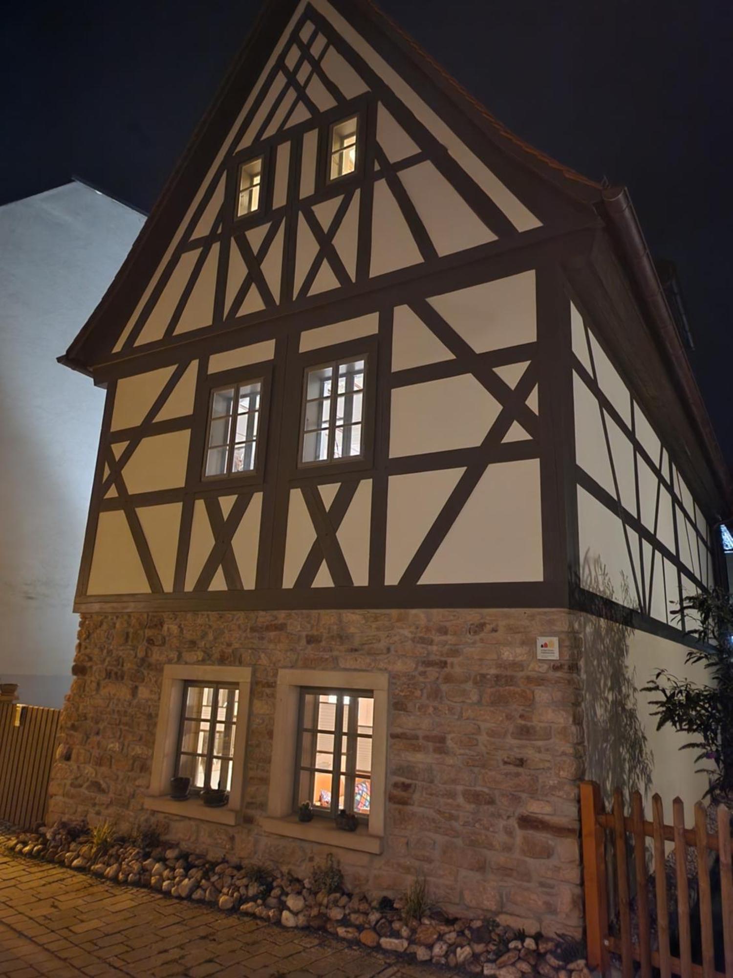 Aussergewoehnliches, Historisches, Spaetgotisches Wohnhaus Von 1519, Gries 5 Gera Exteriér fotografie